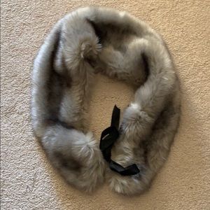 Gray Faux Fur scarf